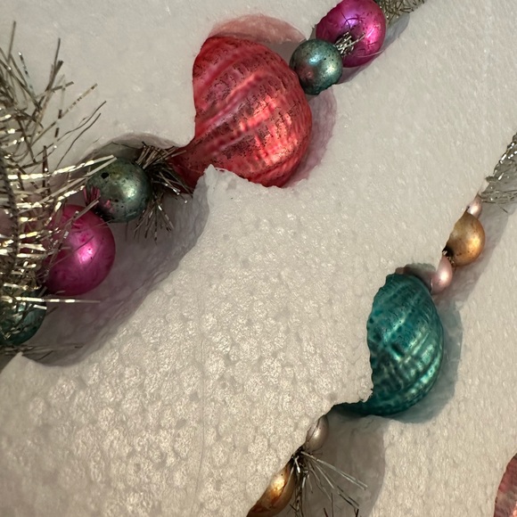 Vintage Pastel Tinsel Traditional Glass Garland - Picture 5 of 16